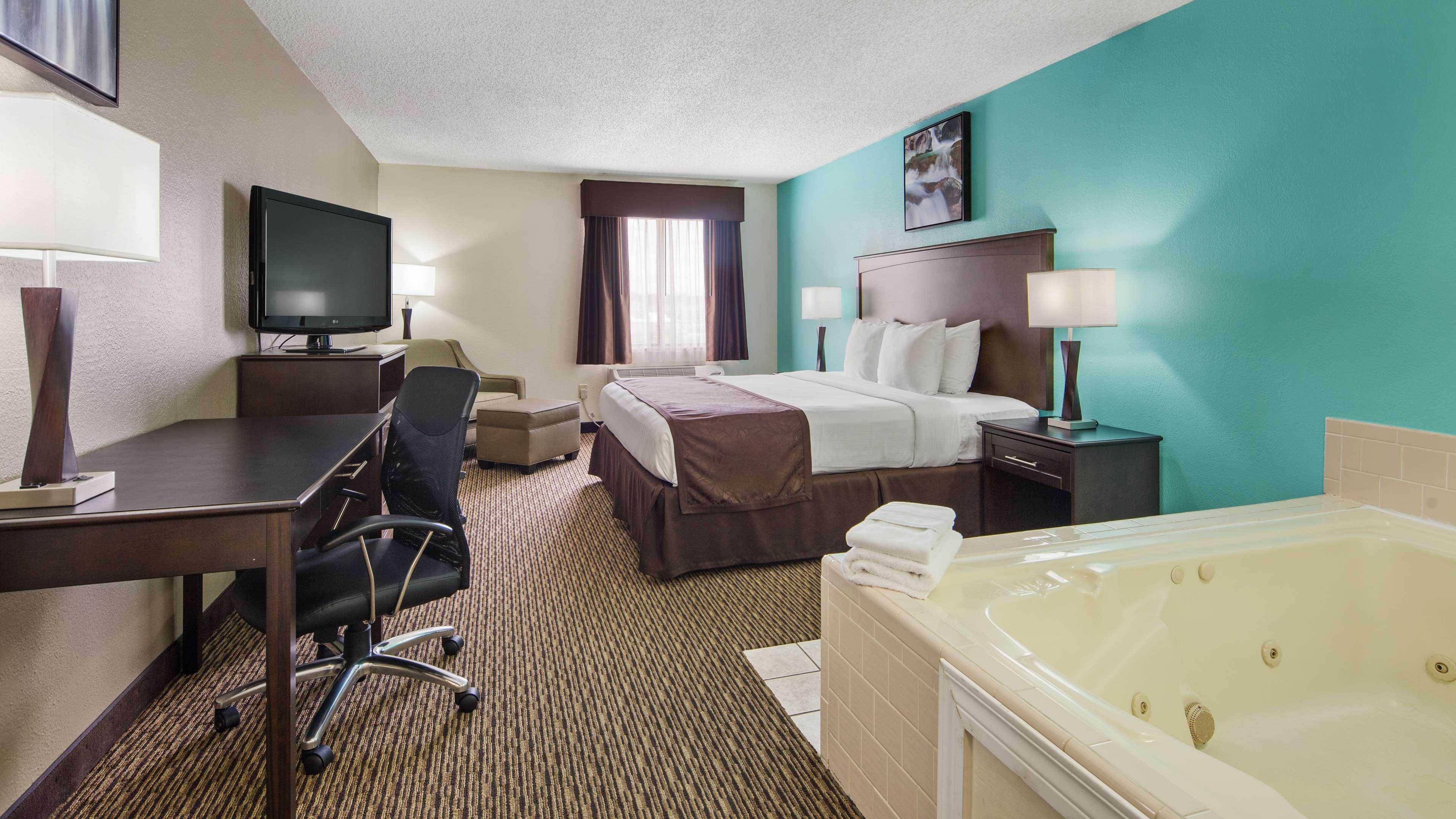 Best Western River City Hotel Decatur Exterior photo